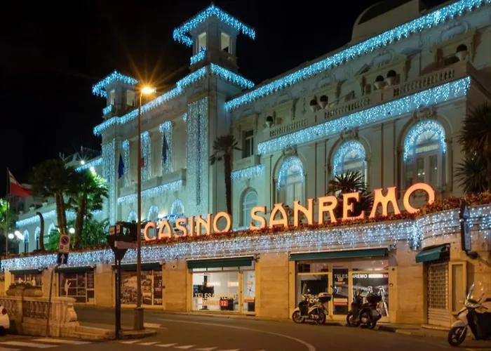 Casa Sanremo Tiziano Parking Gratis Spiaggia 15 Minuti A Piedi